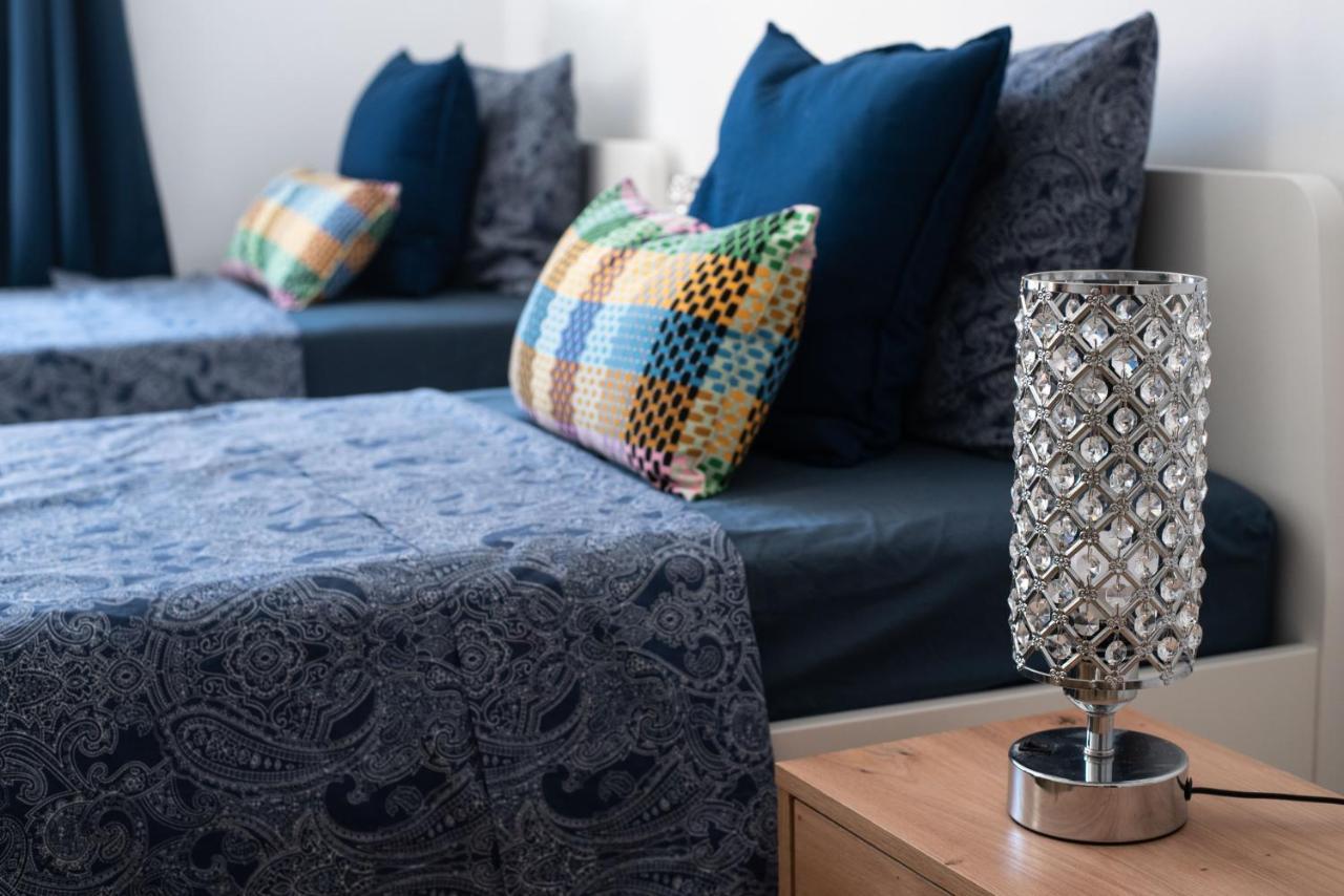 By Port Vell Rooms برشلونة المظهر الخارجي الصورة
